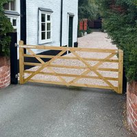 Forest 8â x 4â Croft Prestige Gate (2.44m x 1.22m)